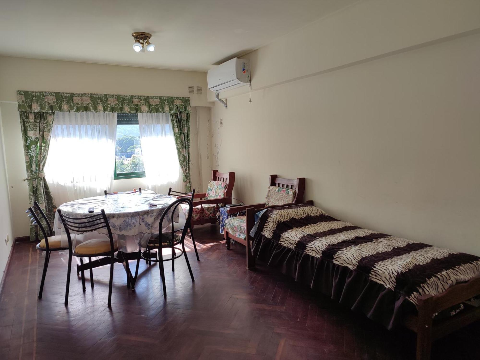 Edificio Dean Funes 321 Apartment